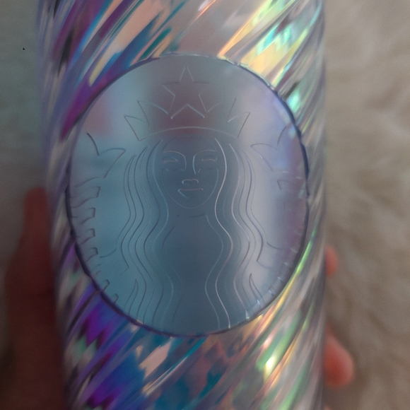 New Starbuck - Picture 2 of 4